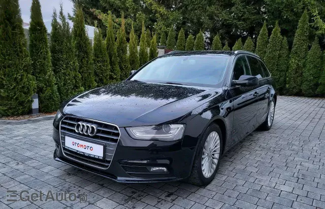 AUDI A4 