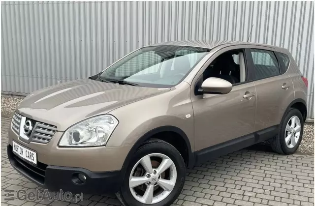 NISSAN Qashqai 2.0 (141 KM)