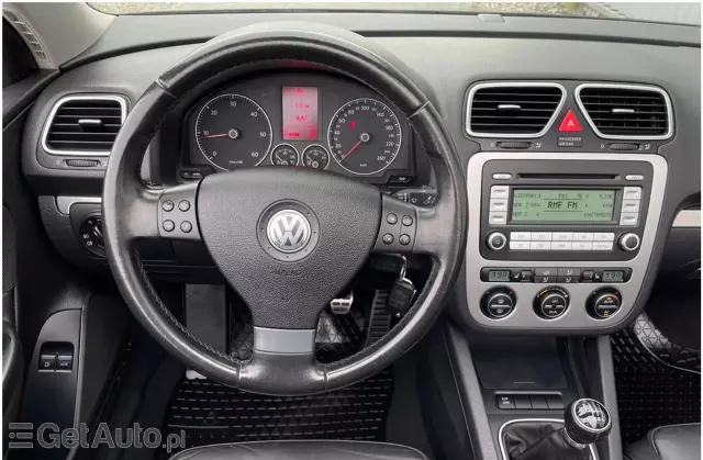 VOLKSWAGEN Eos 