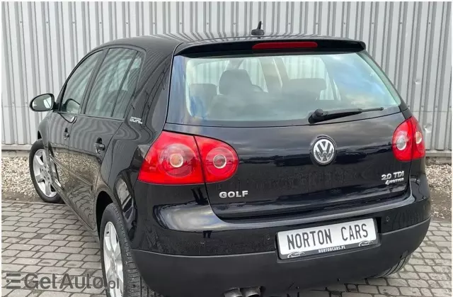 VOLKSWAGEN Golf 2.0 TDI (140 KM) 4Motion