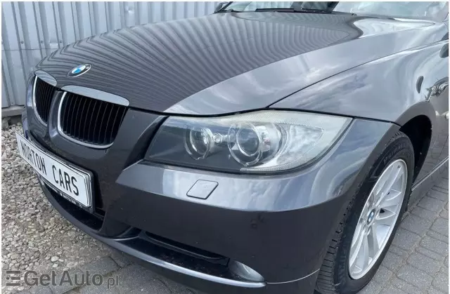 BMW Seria 3 318d (143 KM) Steptronic