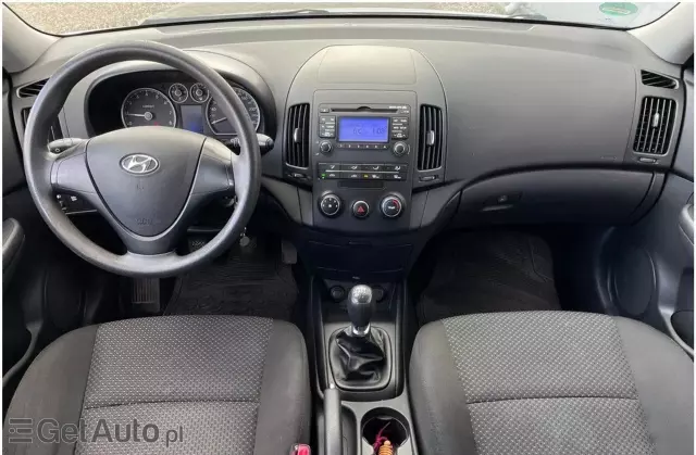 HYUNDAI I30 1.4 (109 KM)