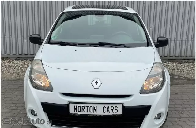 RENAULT Clio 1.2i 16V (75 KM)