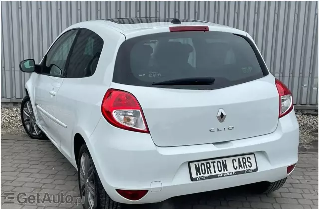 RENAULT Clio 1.2i 16V (75 KM)