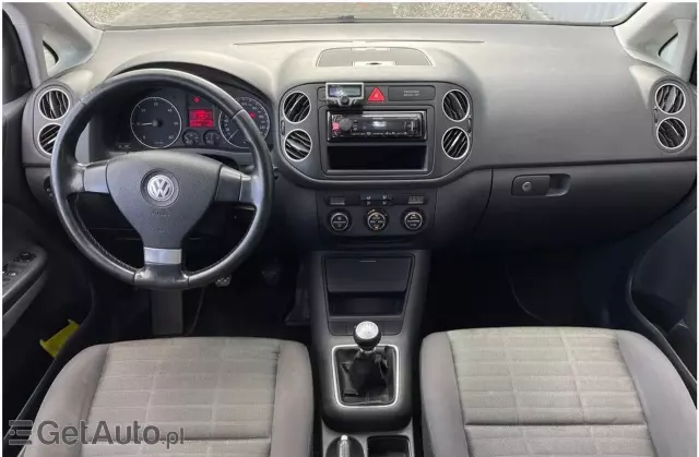 VOLKSWAGEN Golf 1.9 TDI (105 KM) Plus