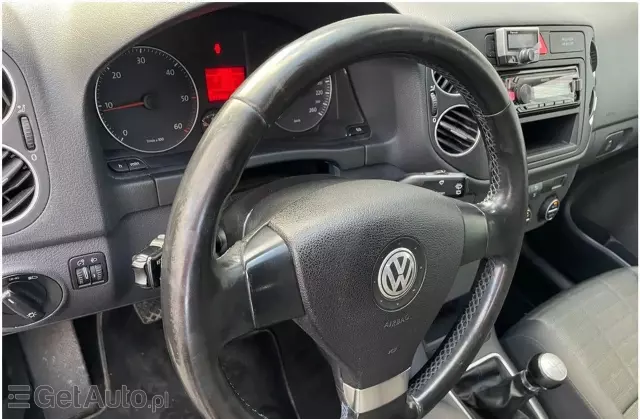 VOLKSWAGEN Golf 1.9 TDI (105 KM) Plus