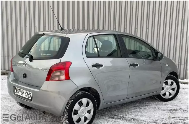 TOYOTA Yaris 1.0 i VVT-i (69 KM)