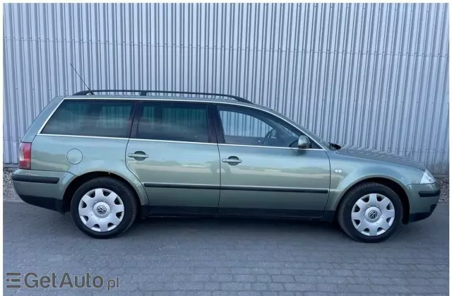 VOLKSWAGEN Passat 1.6 (101 KM)