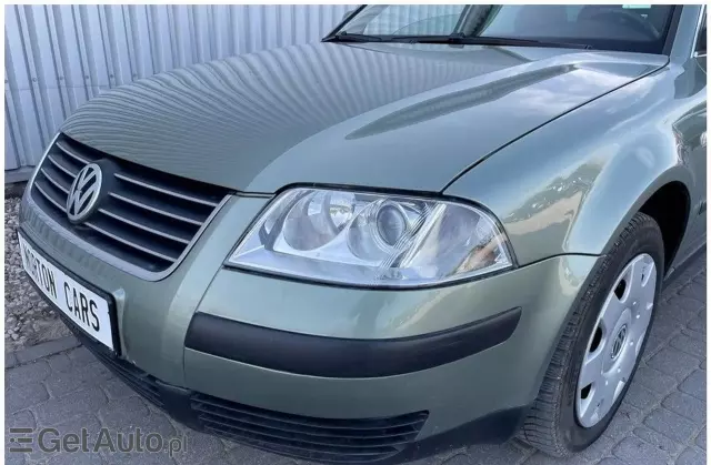 VOLKSWAGEN Passat 1.6 (101 KM)