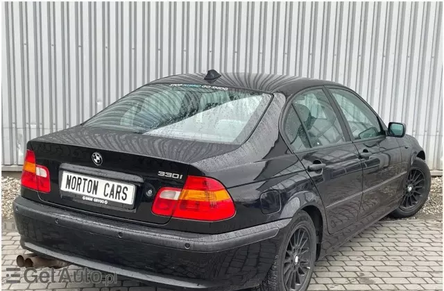 BMW Seria 3 316i (116 KM)