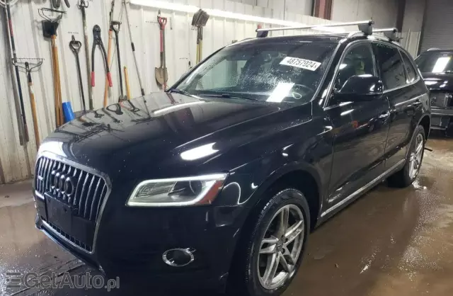 AUDI Q5 