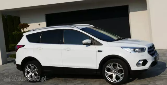 FORD Kuga 1.5 EcoBoost FWD Titanium ASS