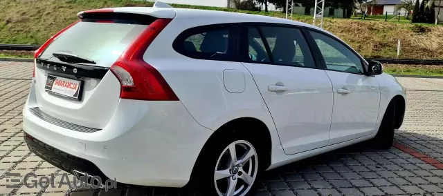 VOLVO V60 2.0 D2 (120 KM) Automatic