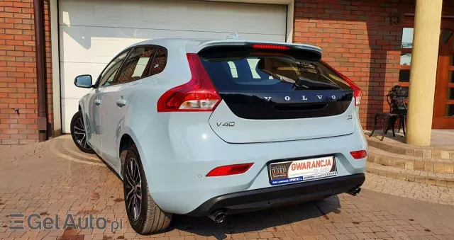 VOLVO V40 D3 Drive-E Momentum