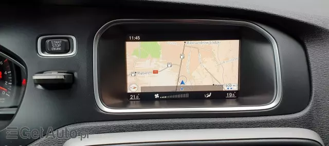 VOLVO V40 D3 Drive-E Momentum