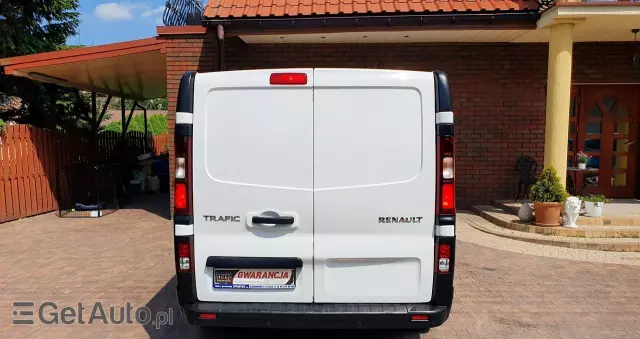 RENAULT Trafic 