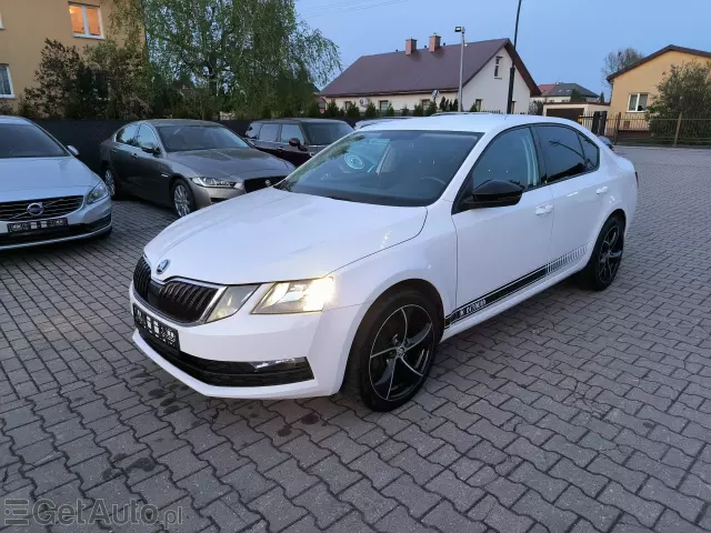 SKODA Octavia Ambition DSG