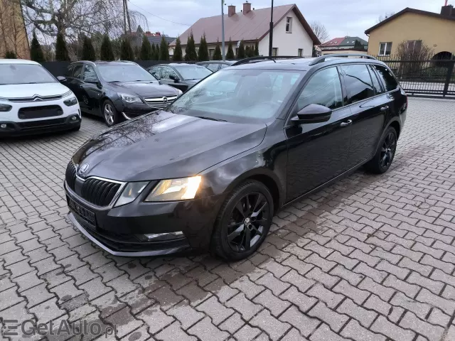 SKODA Octavia Ambition DSG