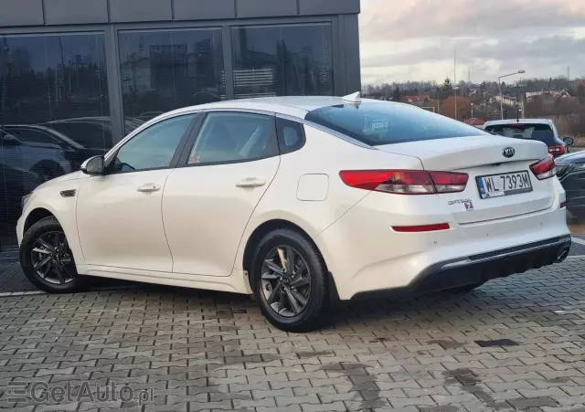 KIA Optima 2.0 L