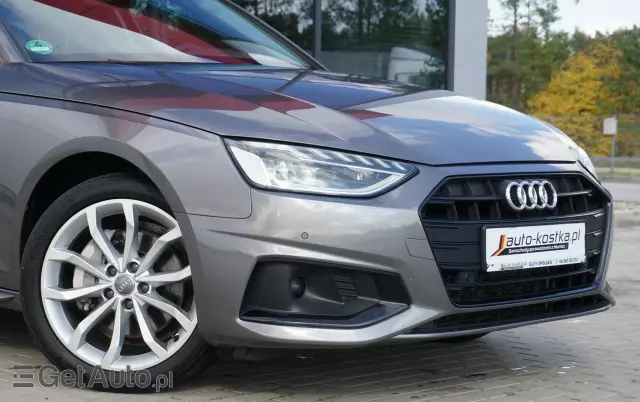 AUDI A4 40 TDI Advanced S tronic