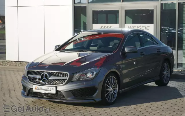 MERCEDES-BENZ CLA 200 AMG Line