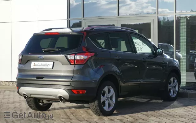 FORD Kuga 2.0 TDCi 4x2 Titanium