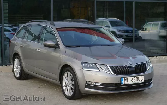 SKODA Octavia 