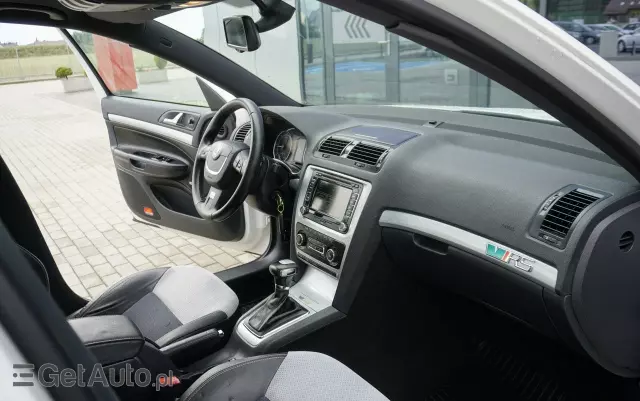 SKODA Octavia 2.0 TDI CR DPF DSG RS