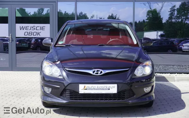 HYUNDAI I30 1.6 CRDi Base