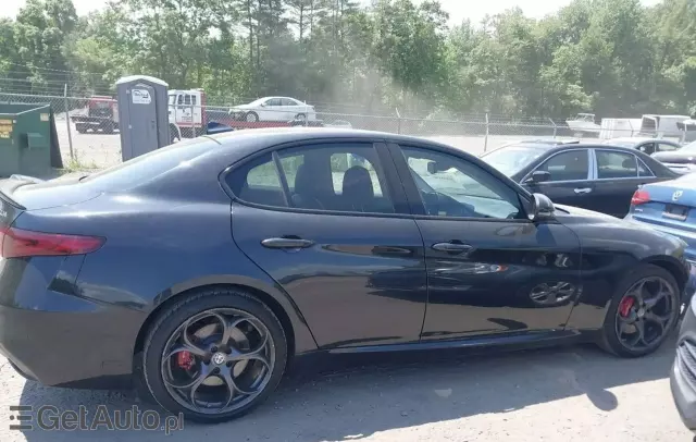 ALFA ROMEO Giulia 