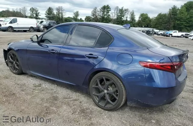 ALFA ROMEO Giulia 