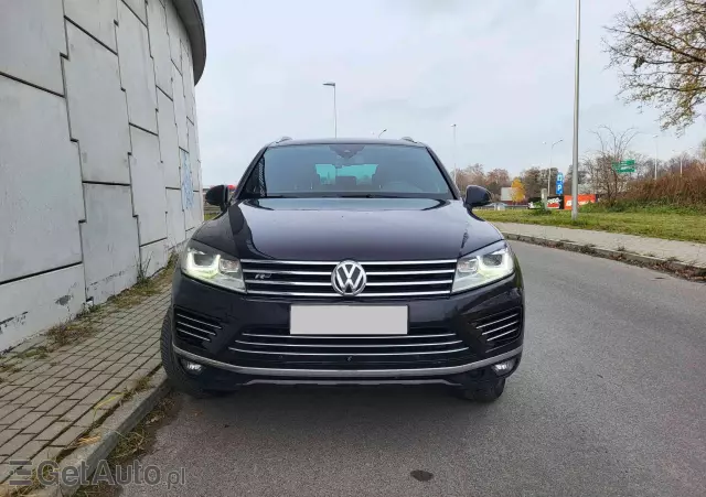 VOLKSWAGEN Touareg 3.0 V6 TDI BMT Perfectline R-Style