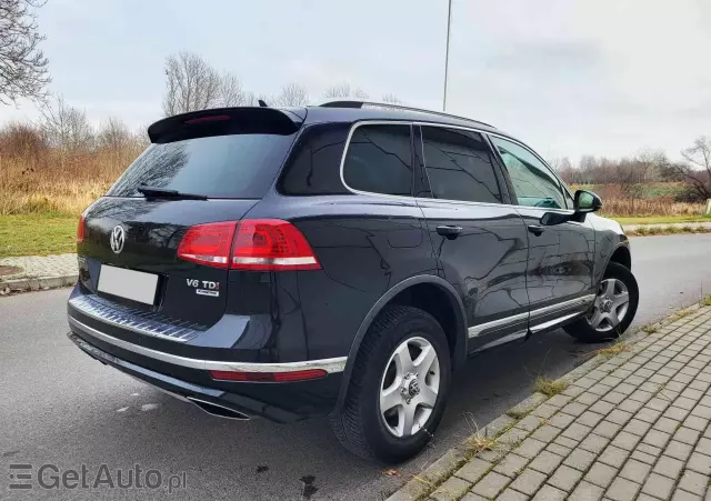 VOLKSWAGEN Touareg 3.0 V6 TDI BMT Perfectline R-Style