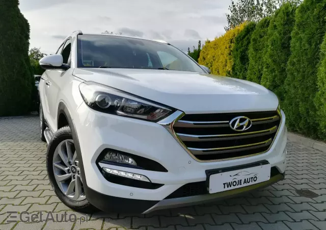 HYUNDAI Tucson 