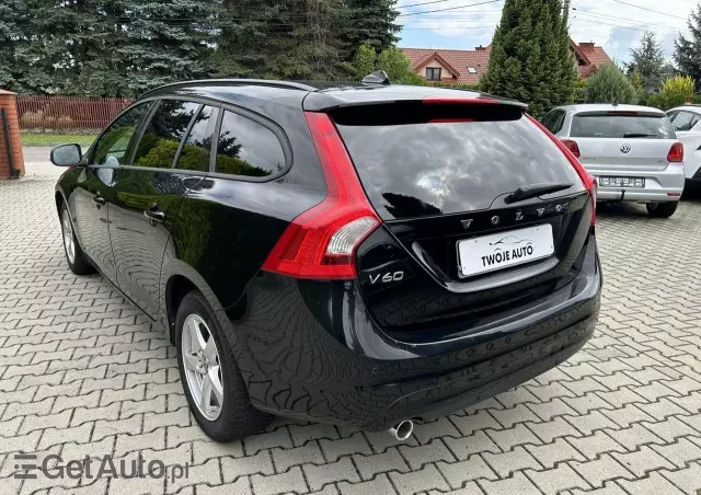 VOLVO V60 D2 Kinetic