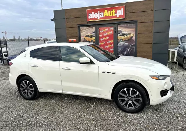 MASERATI Levante Q4