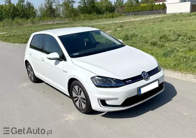 VOLKSWAGEN Golf E-Golf