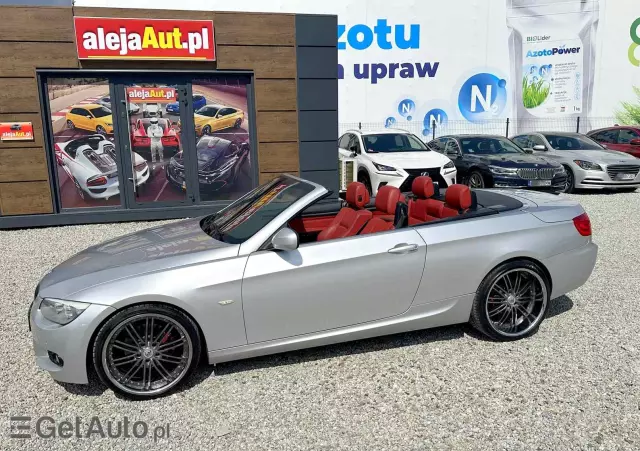 BMW Seria 3 330i