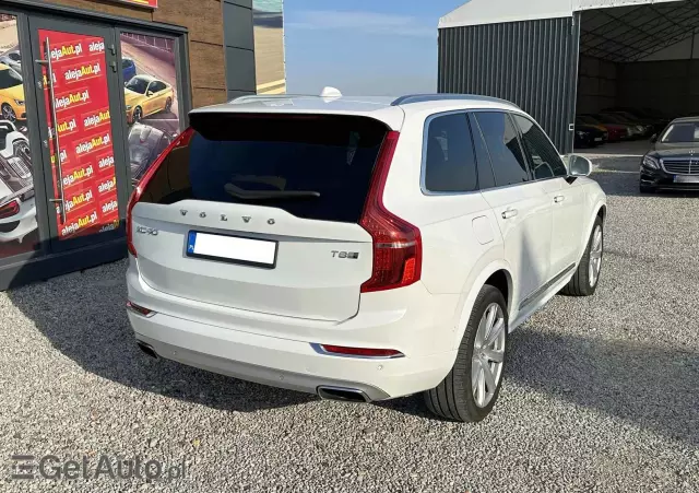 VOLVO XC 90 T8 AWD Plug-In Hybrid Inscription 7os