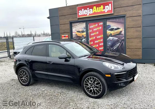 PORSCHE Macan S PDK