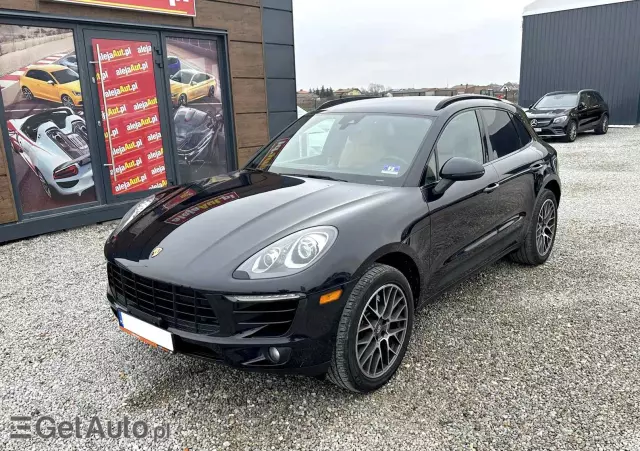 PORSCHE Macan S PDK