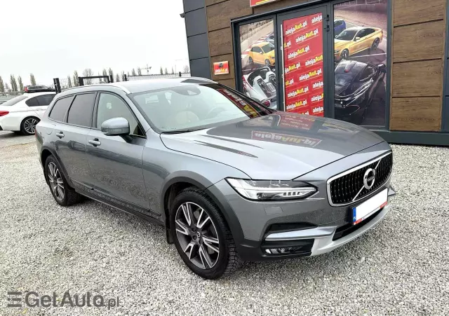 VOLVO V90 Cross Country T6 AWD Pro