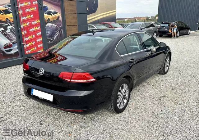 VOLKSWAGEN Passat 1.8 TSI BMT Comfortline