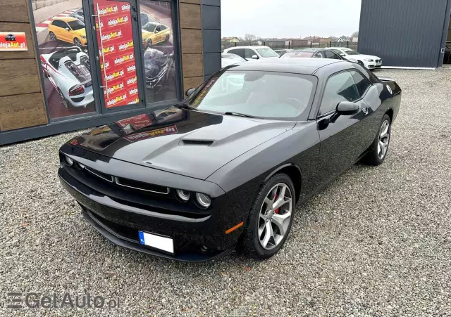 DODGE Challenger Automatik SXT Plus