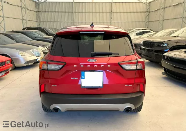 FORD Kuga 1.5 EcoBoost 4x4 Business Edition