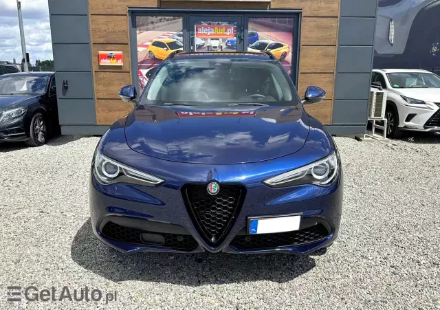 ALFA ROMEO Stelvio 2.0 Turbo Executive Q4