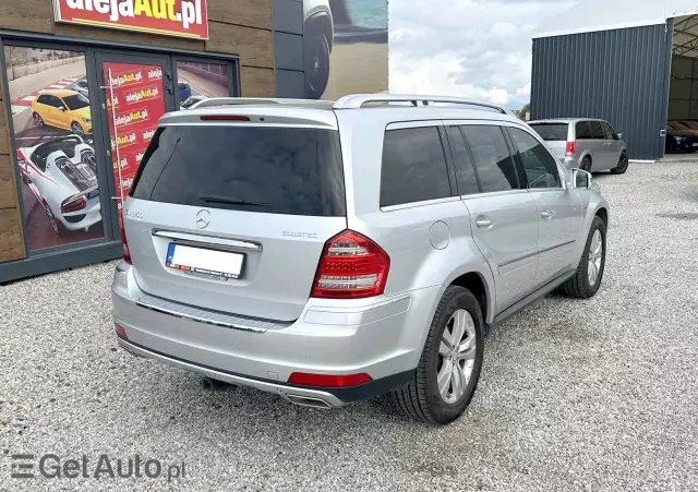 MERCEDES-BENZ GL 350 BlueTEC 4Matic 7G-TRONIC