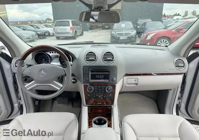 MERCEDES-BENZ GL 350 BlueTEC 4Matic 7G-TRONIC