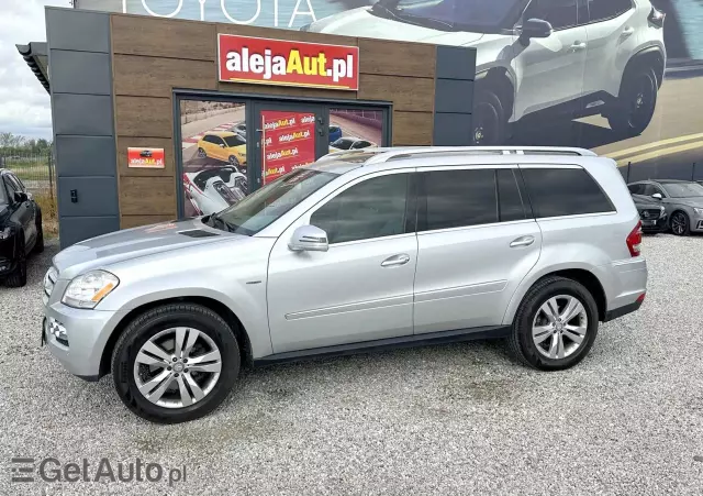 MERCEDES-BENZ GL 350 BlueTEC 4Matic 7G-TRONIC