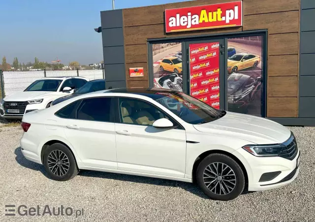 VOLKSWAGEN Jetta 1.4 TSI BMT Highline DSG